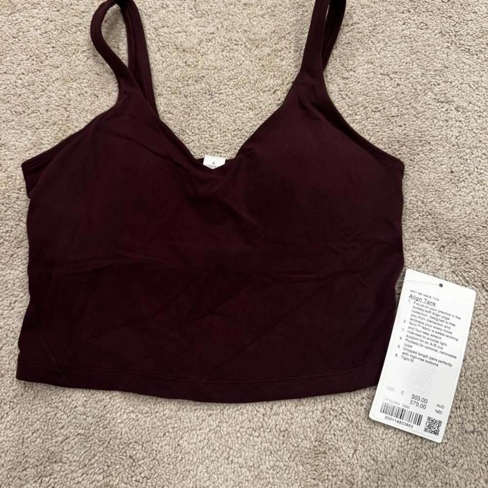 Women's Burgundy Top
